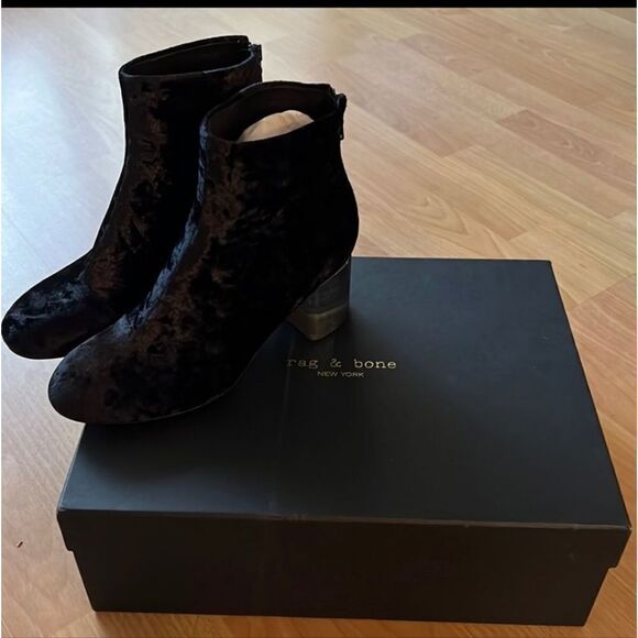 NIB Rag and Bone Drea Crushed Velvet Booties - Picture 2 of 14